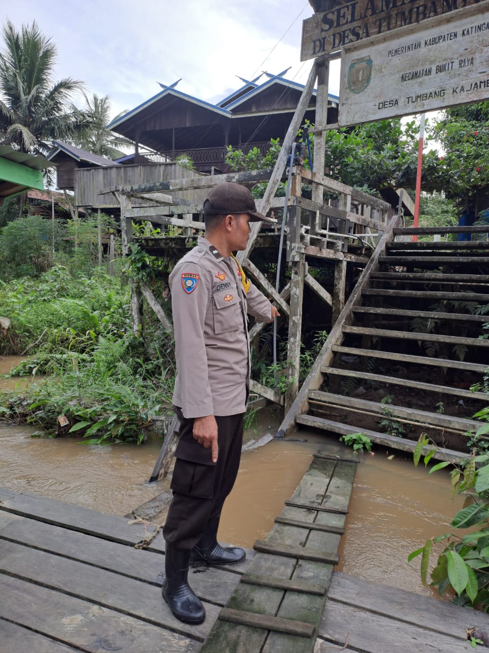 Debit Air terpantau sudah mulai turun, Polsek Katingan Hulu dan Bukit Raya Imbau Warga agar tetap waspada.